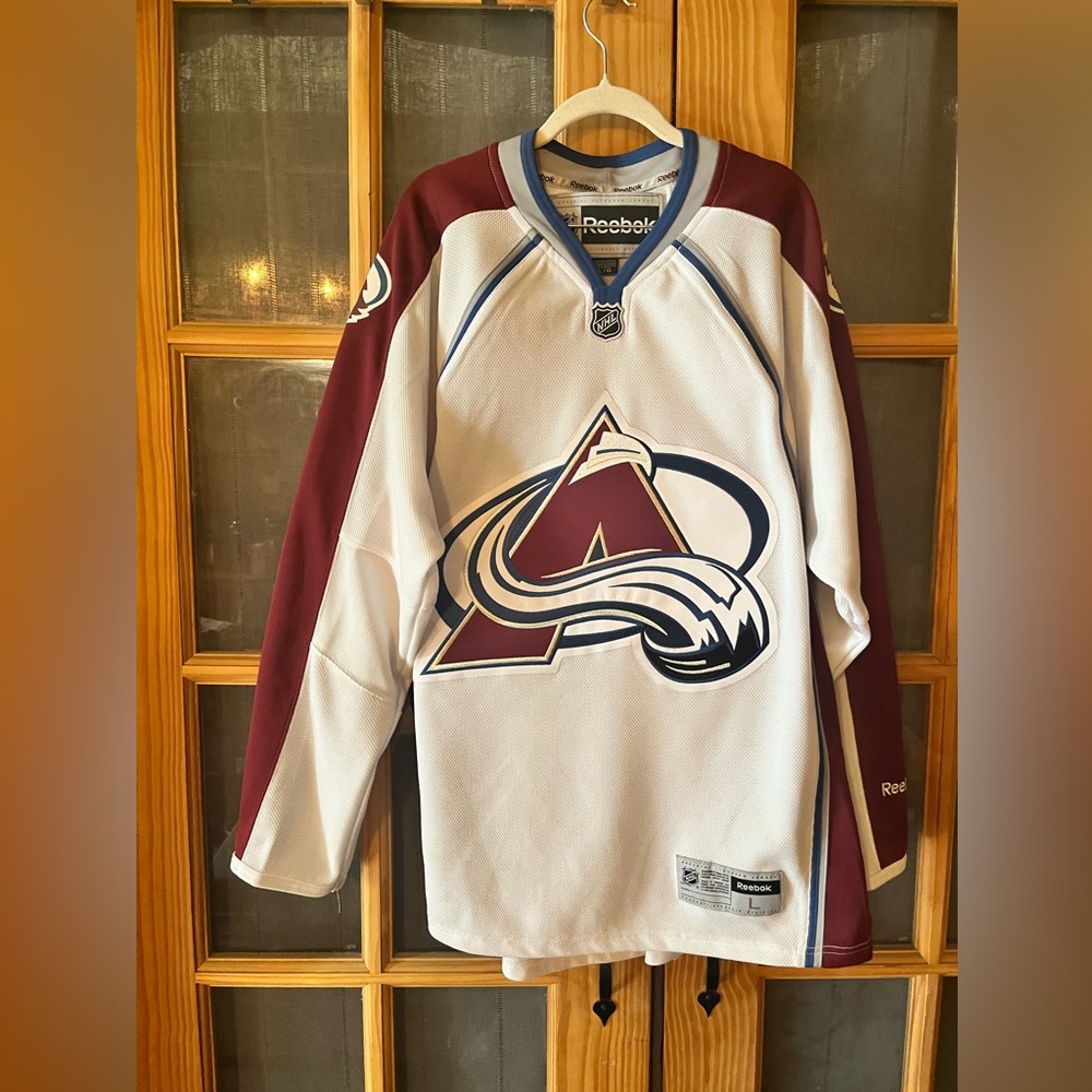 Colorado Avalanche Licensed NHL Reebok Sports Jersey Shirt